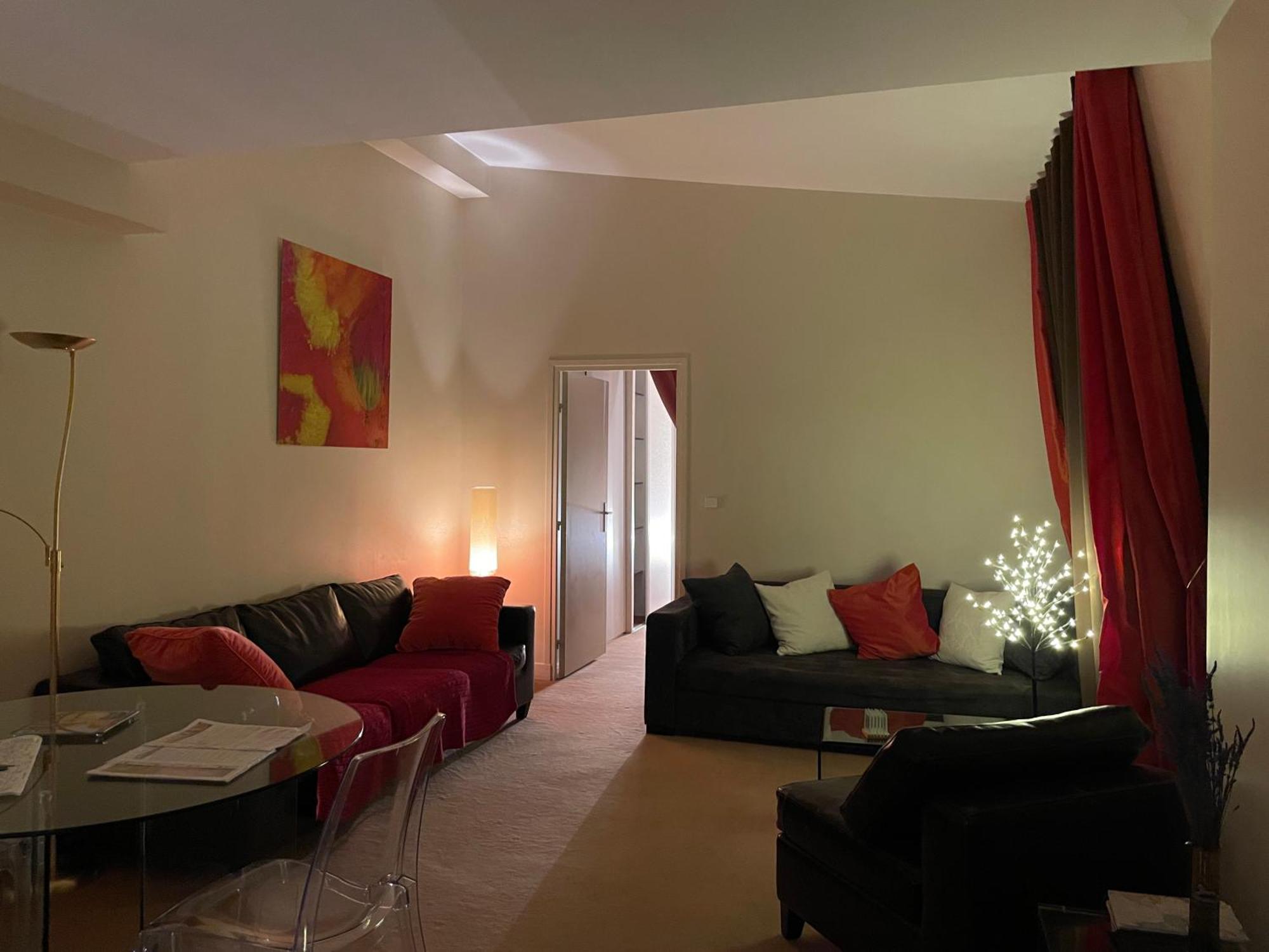 52 Clichy - D'hotes * Parijs