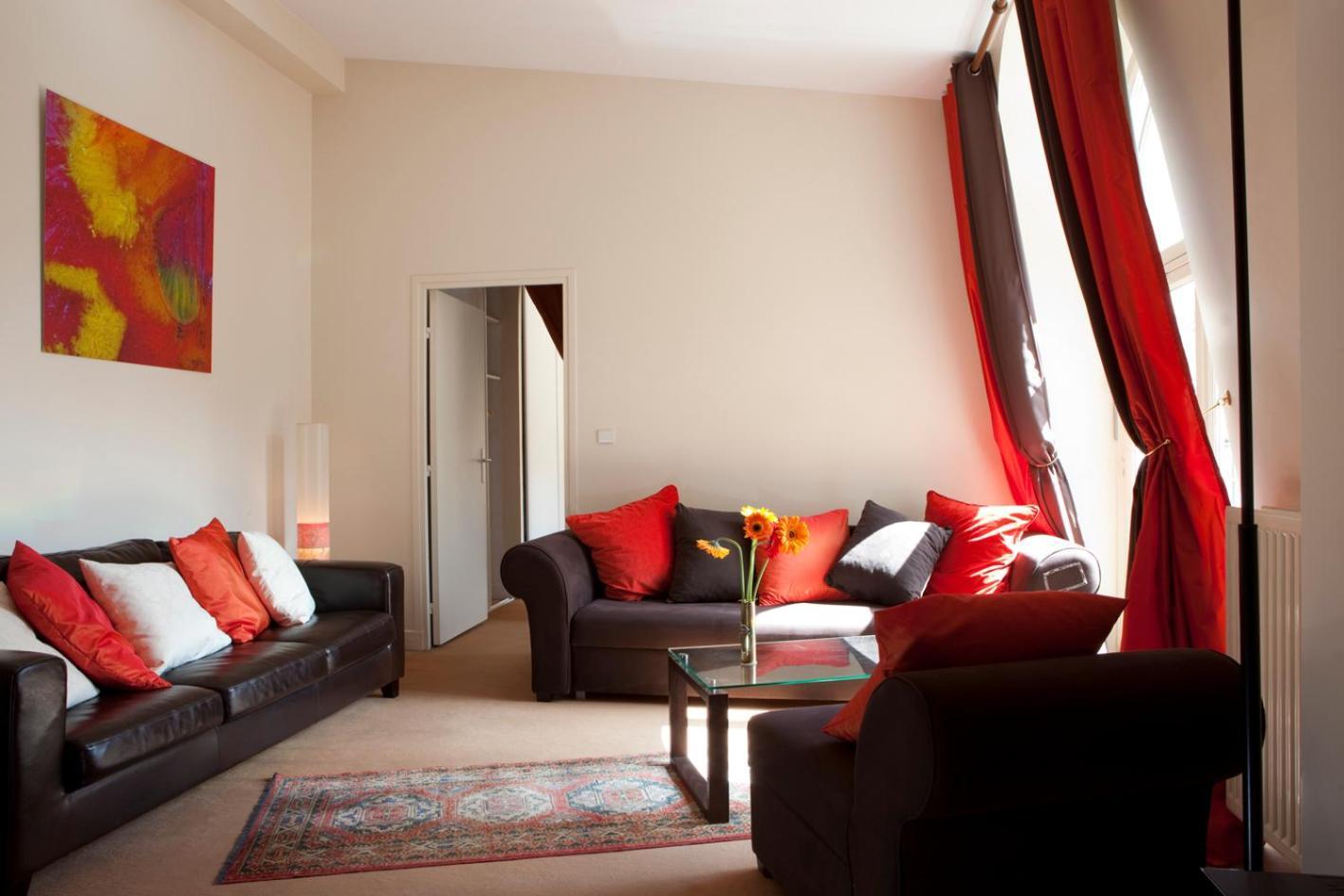52 Clichy - D'hotes Parijs