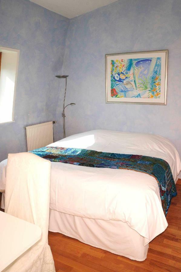Bed & Breakfast 52 Clichy - D'hotes Parijs